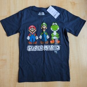 Super Mario T-shirt (New with tag )